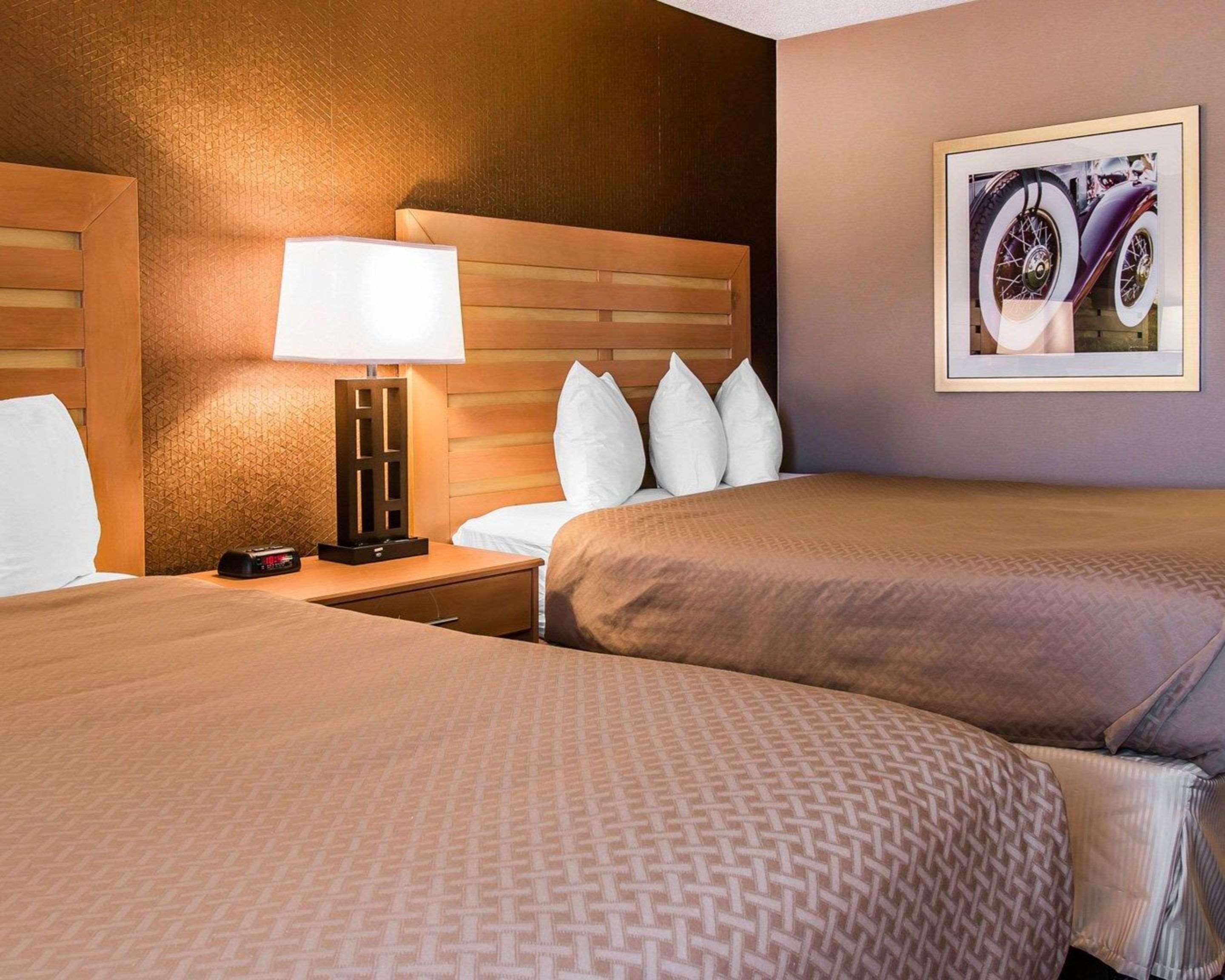 Quality Inn & Suites Warren - Detroit Esterno foto